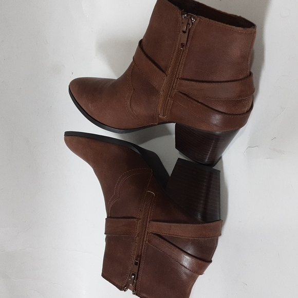 Bella Vita Women's Bronx Western  festival leather ankle Boots  7.5M rodeo Y2K - Picture 6 of 13